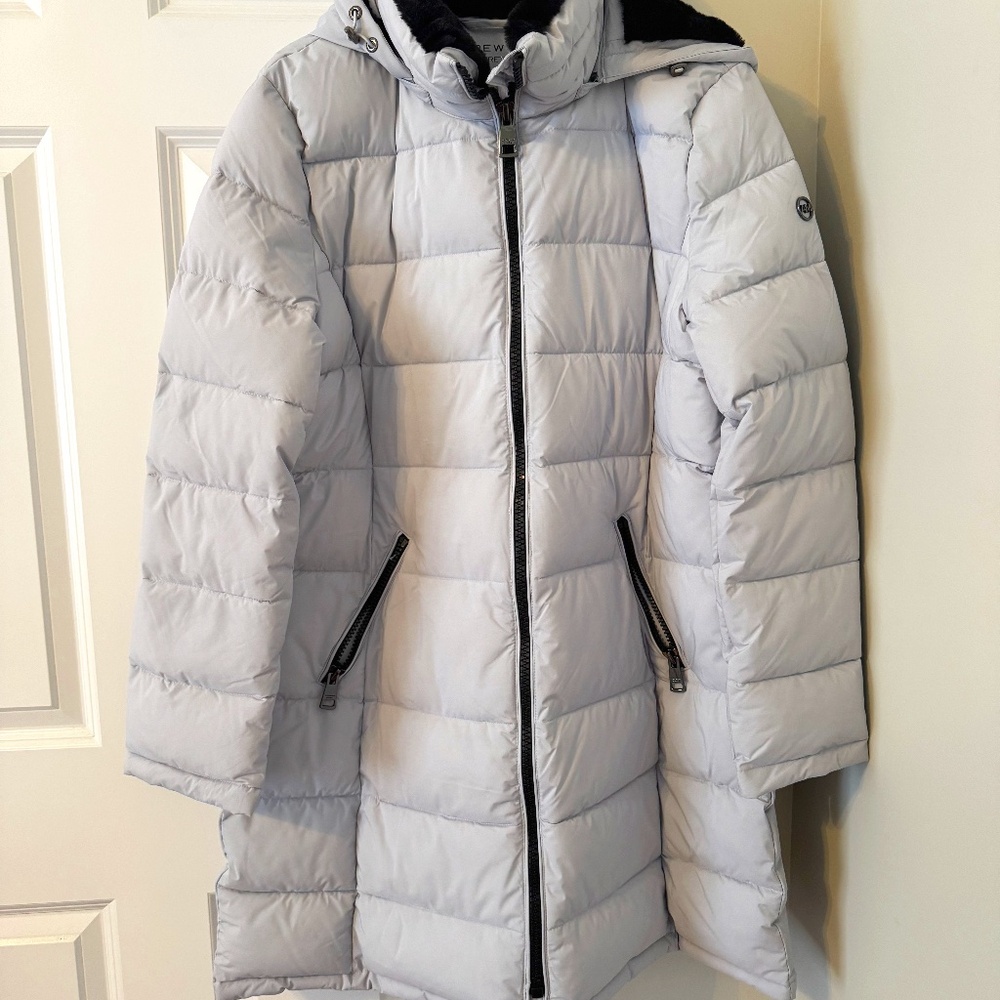 Andrew Marc hooded puffy coat size XL like new